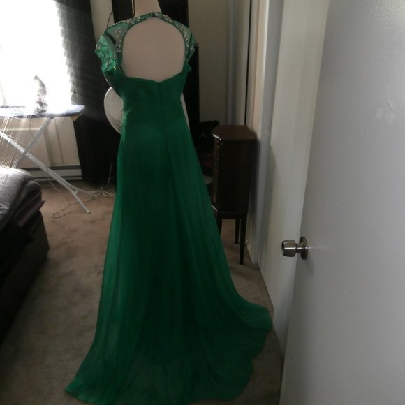 Green Mac Duggal Pageant Prom Gown - Size 14 Large - Picture 3 of 11